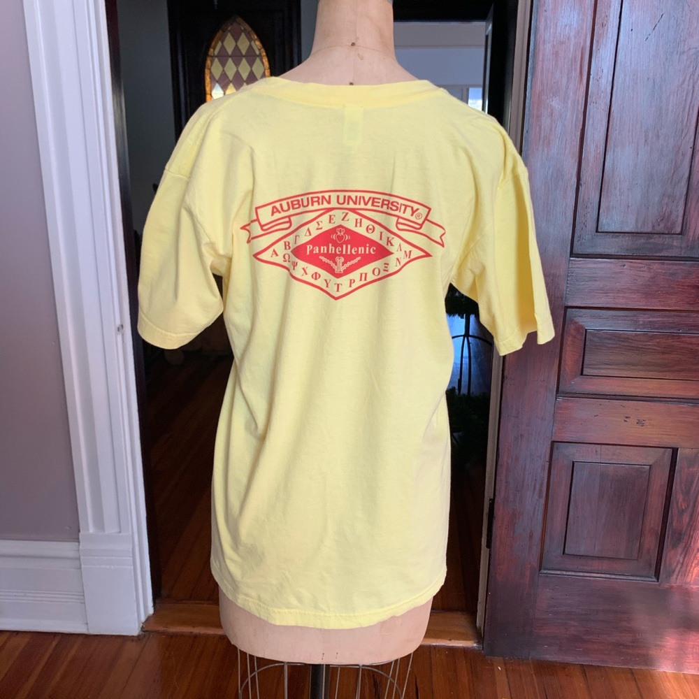 Chi Omega Auburn University Sorority T-shirt M EUC